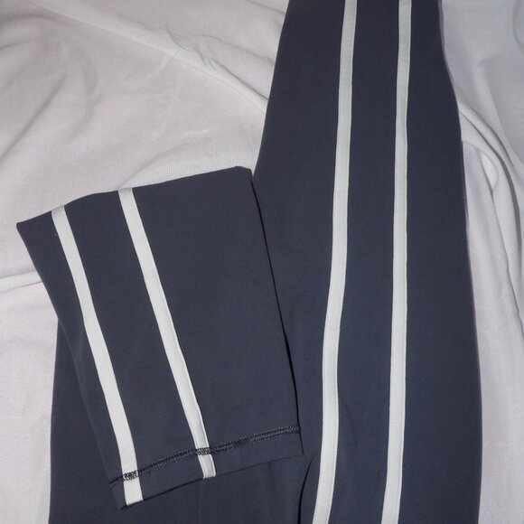 Vuori Track Legging in Azure - M - Picture 5 of 8